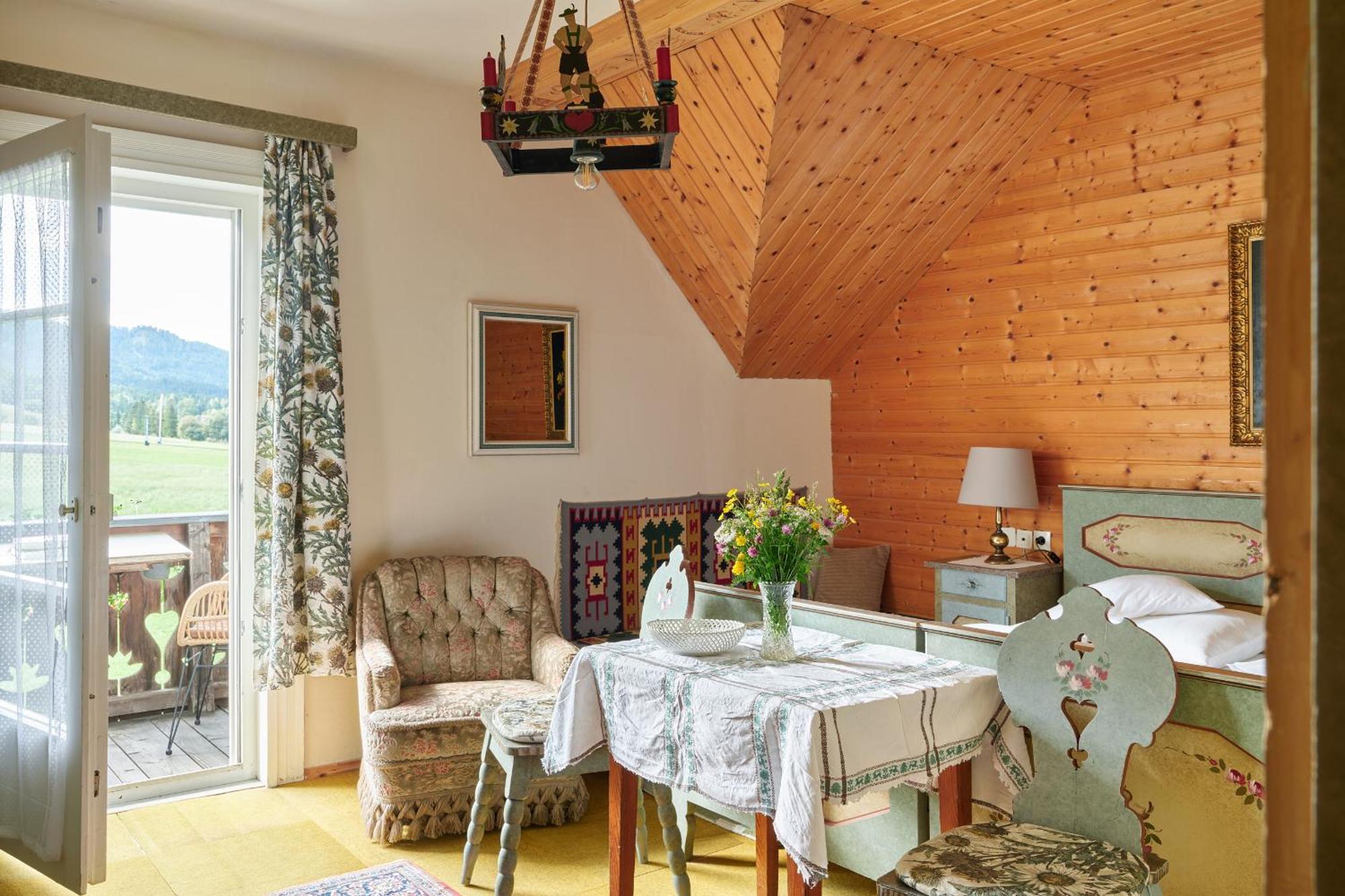 Hotel Harrida Weissensee Bagian luar foto