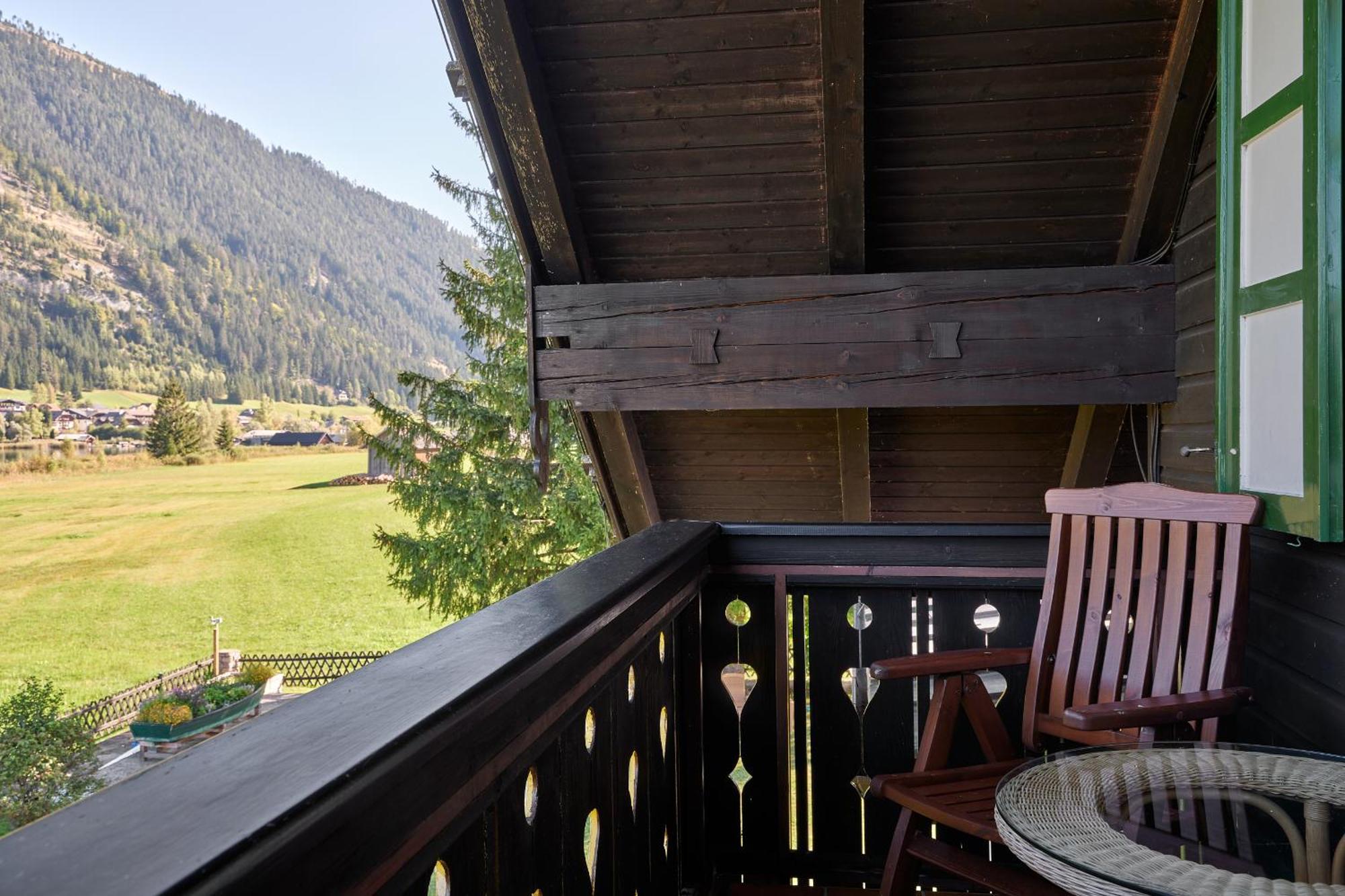 Hotel Harrida Weissensee Bagian luar foto